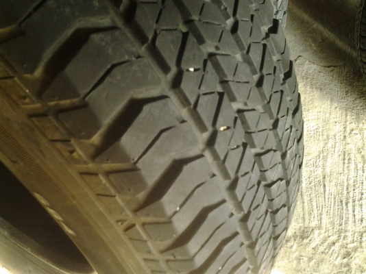 บริสโตน 225/70/15