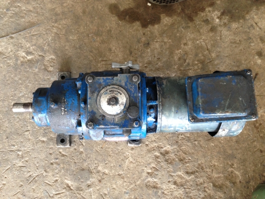 ขายมอเตอร์เกียร์ปรับรอบขนาด FUJI 1 HP. 380 V made in Japan ปรับเพลาออกได้ตั้งแต่ 0-167 รอบต่อนาที สภาพดีวิ่งนิ่ม พร้อมใช้งาน ขายมอเตอร์เกียร์ปรับรอบขนาด FUJI 1 HP. 380 V made in Japan ปรับเพลาออกได้ตั้งแต่ 0-167 รอบต่อนาที สภาพดีวิ่งนิ่ม พร้อมใช้งาน