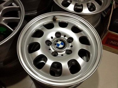 ล้อแม็กซ์ BMW ขนาด 15 นิ้ว