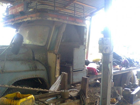 ขายรถเทเลอหกล้อหัวยาวหางปลาขึ้นรถเกี่ยว