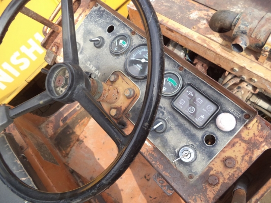 รถบดสั่นสะเทือนล้อเหล็กคู่ SAKAI รุ่น SW25