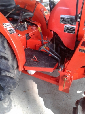 ขายรถไถคูโบต้า KUBOTA L 3608 (4WD) พร้อมใบมีดคานบน