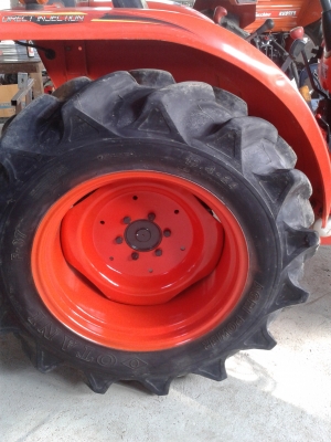 ขายรถไถคูโบต้า KUBOTA L 3608 (4WD) พร้อมใบมีดคานบน