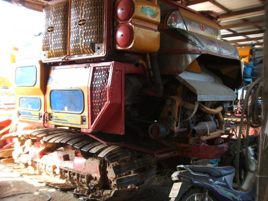 รถเกี่ยวข้าวศักดิ์พัฒนา STAR BIG 50 รถเกี่ยวข้าวศักดิ์พัฒนา STAR BIG 50