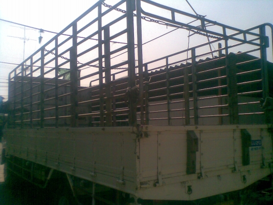 6 ล้อกลาง *EURO3*  ISUZU  FRR 210 แรงม้า *คอมมอนเรว* ยาว5.60 ม. * รถสวยเดิม สวยจริง *รถห้างแท้*