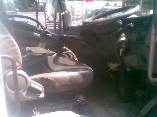 6 ล้อกลาง *EURO3*  ISUZU  FRR 210 แรงม้า *คอมมอนเรว* ยาว5.60 ม. * รถสวยเดิม สวยจริง *รถห้างแท้*