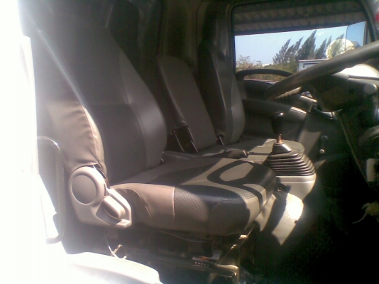 6 ล้อกลาง *EURO3*  ISUZU  FRR 210 แรงม้า *คอมมอนเรว* ยาว5.60 ม. * รถสวยเดิม สวยจริง *รถห้างแท้*