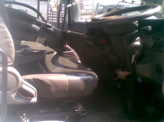 6 ล้อกลาง *EURO3*  ISUZU  FRR 210 แรงม้า *คอมมอนเรว* ยาว5.60 ม. * รถสวยเดิม สวยจริง *รถห้างแท้*