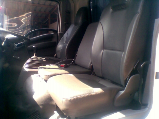 6 ล้อกลาง *EURO3*  ISUZU  FRR 210 แรงม้า *คอมมอนเรว* ยาว5.60 ม. * รถสวยเดิม สวยจริง *รถห้างแท้*