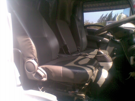 6 ล้อกลาง *EURO3*  ISUZU  FRR 210 แรงม้า *คอมมอนเรว* ยาว5.60 ม. * รถสวยเดิม สวยจริง *รถห้างแท้*