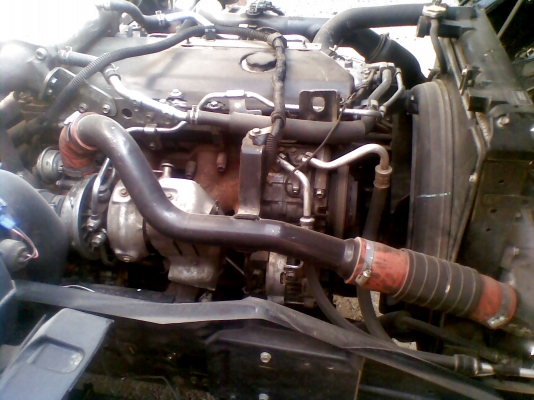 6 ล้อกลาง *EURO3*  ISUZU  FRR 210 แรงม้า *คอมมอนเรว* ยาว5.60 ม. * รถสวยเดิม สวยจริง *รถห้างแท้*