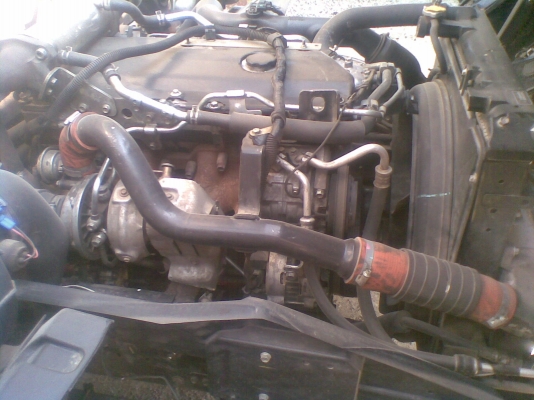 6 ล้อกลาง *EURO3*  ISUZU  FRR 210 แรงม้า *คอมมอนเรว* ยาว5.60 ม. * รถสวยเดิม สวยจริง *รถห้างแท้*