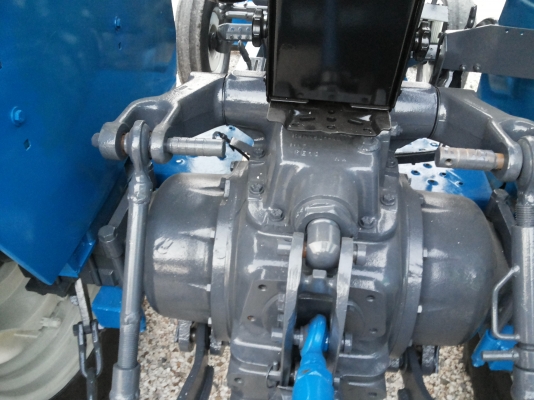 FORD-NEWHOLLAND 5610S รุ่นใหม่90แรง พร้อมผานครบชุด ทะเบียน((086-2126921))