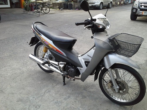 ขาย Wave Ubox ปี 50 สีเทา ดำ รถบ้าน สวย เดิมๆ เครื่องแน่น เอกสารครบ