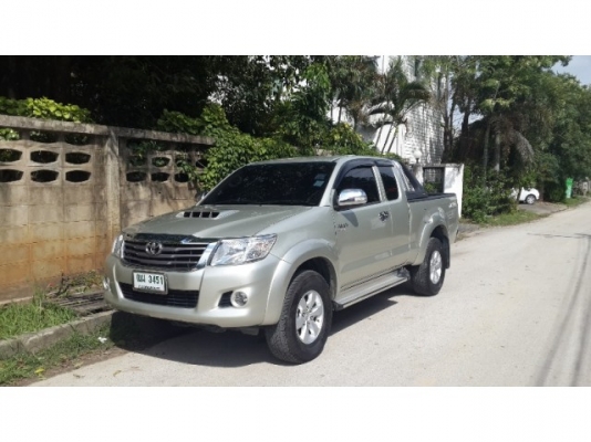 ขาย vigo champ prerunner 2.5e abs