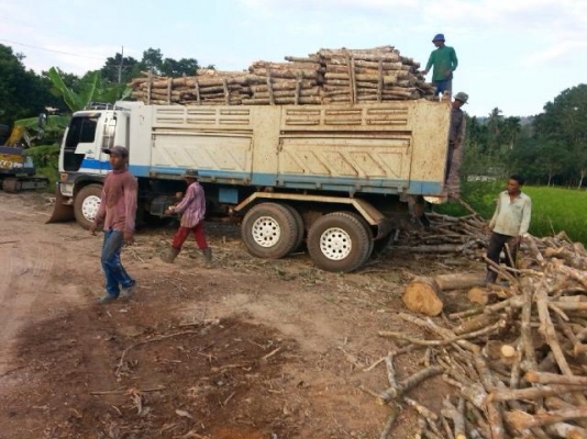 ขายรถบรรทุก10ล้อ hino