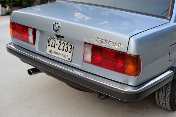 ขาย BMW E30 สองชั้น 4 ประตู สภาพเทพสุดในรุ่น