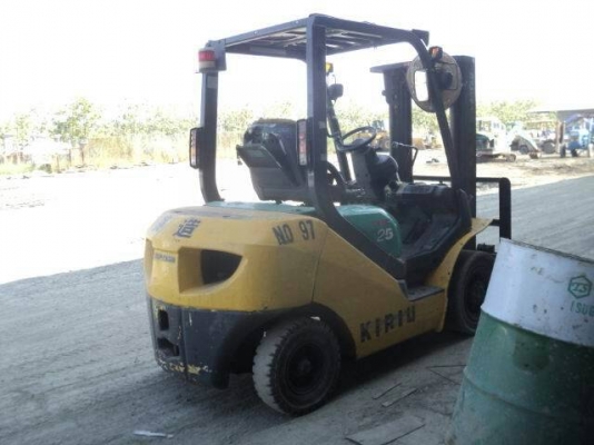 ขายKomatsu fg25-16 ขนาด2.5ตัน เสาสูง3เมตร เกียร์ออร์โต้ เครื่องเบนซิลk21รถญี่ปุ่นแท้ ราคาต่อรองได้0816161541