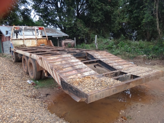 ขายด่วน  รถลากแบคโฮ   KT 725  สองเพลา เครื่อง195   มีสโลว์   พร้อมใช้งาน ไม่มีเล่มทะเบียน