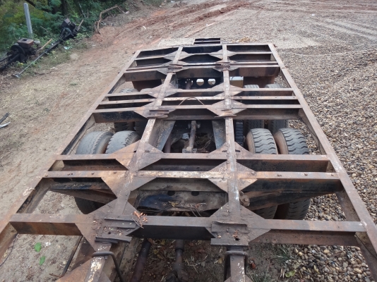 ขายด่วน  รถลากแบคโฮ   KT 725  สองเพลา เครื่อง195   มีสโลว์   พร้อมใช้งาน ไม่มีเล่มทะเบียน