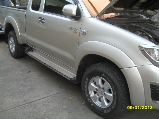 ขาย toyota vigo preruner เครื่อง2.5 e  ปี 2011 525,000 บาท