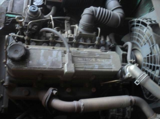 ขายMitsubishi fd25-f18c ขนาด2.5ตัน เสาสูง3เมตร เกียร์ธรรมดา เครื่องดีเซลS4Sงาคว่ำหงาย ชั่วโมงการใช้งาน4000กว่าชั่วโมง