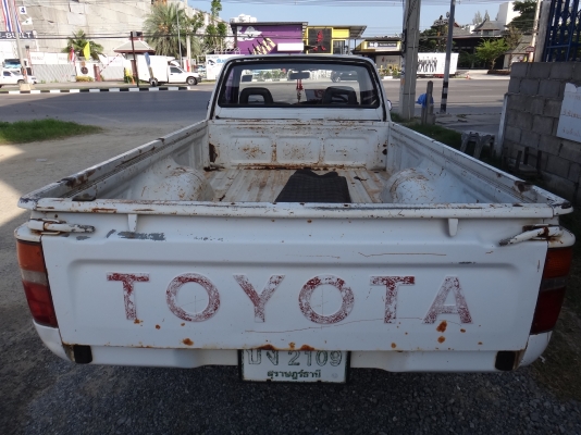 ขาย toyota mighty-x yn-85