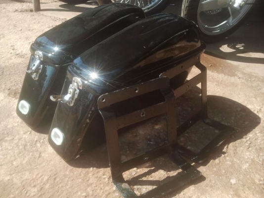 ขายกระเป๋าไฟเบอร์  ใส่ steed  มือสอง