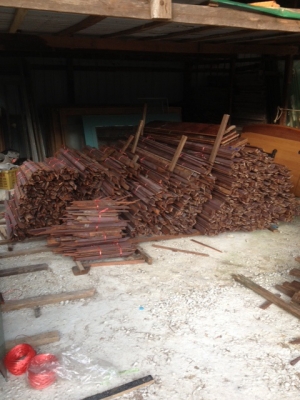 ไม้ตีฝ่าไม้แดง