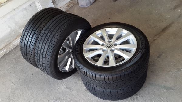 ขายยางมือสองสภาพ 90\%