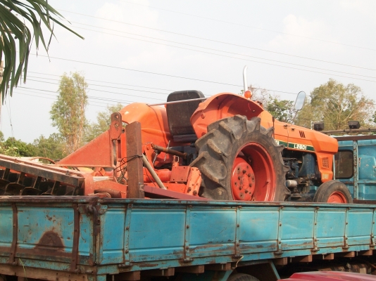 ขายด่วนลงรูปใหม่ให้ดูครับ ขายด่วนลงรูปใหม่ให้ดูครับ