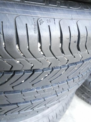 มิเชอลิน 225 50 17 ปี2011 ชุดเดียวกันทั้ง4เส้น  ดอกยางสวยๆ