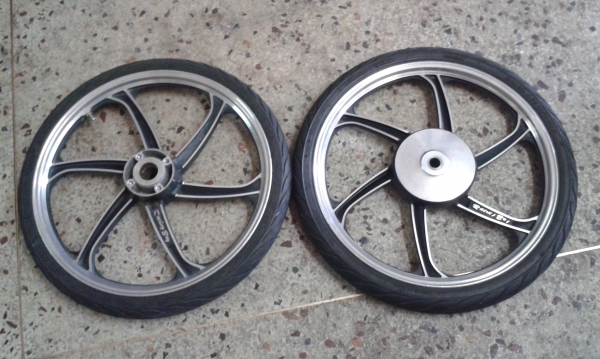 ล้อแม็ก