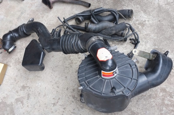 ชุดกรองอากาศเครื่องยนต์ อีซูสุ 3.0 Di ครบชุด