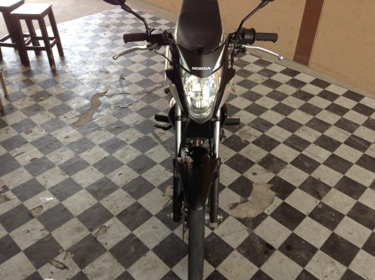 ขาย!!!ฮอนด้าโซนิค ตัวใหม่ ปี52 รถเครื่องดีคับ มีเล่มทะเบียนครบ ภาษีไม่หมด