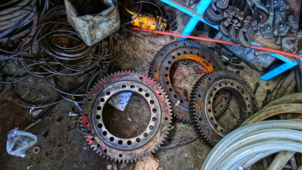 ขายอะไหล่เครนแยกชิ้นในภาคใต้