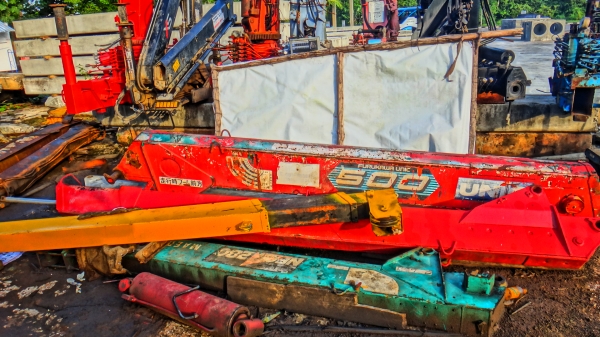 ขายอะไหล่เครนแยกชิ้นในภาคใต้