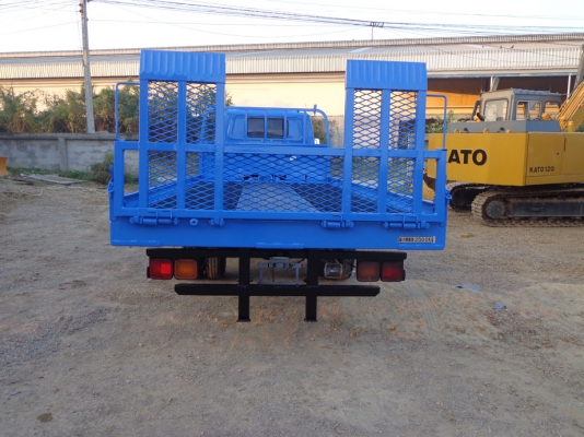 ขายรถหกล้อสไลด์ ISUZU NKR เครื่อง 110 แรงม้า ติดต่อคุณจิ๊ด โทร. 089-7949488