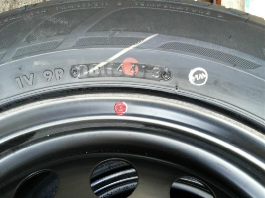 ล้อกะทะ Yaris บริสโตน 175 65 14 ปียาง4413 ป้ายแดง