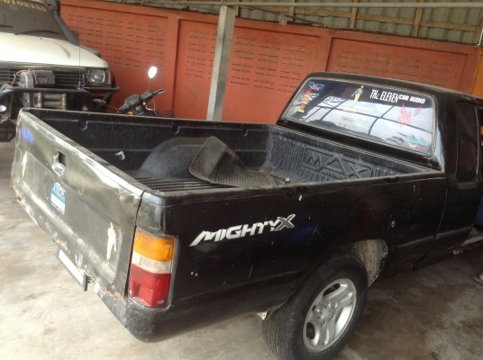 Toyota Mighty Cab ปี'94 LN90 เครื่อง 2L 2500CC เครื่องดี ซัซซีสวย แม็กซ์ แอร์ ไม่เพาเวอร์ 85,000