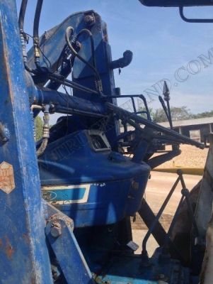 รถไถ FORD ใส่ตัวตัก รถพร้อมใช้งาน เครื่องดี ไฮโดรลิกดี