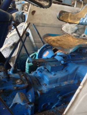 รถไถ FORD ใส่ตัวตัก รถพร้อมใช้งาน เครื่องดี ไฮโดรลิกดี