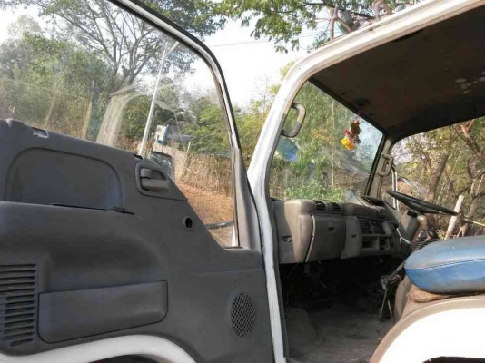 ***ขายแล้วครับขอบคุณ Truck2hand ขาย6ล้อดั๊มดิน ISUZU KS 4BD1 110 ฝาขาว วางหัวการ์ตูนNKR (ลงเล่ม) เครื่องแน่น แรง อึด เกียร์ดี สโลวกลาง ช่วงล่างเดิม คัสซีสวยไม่ปะไม่ดาม กระบะดั๊มเหล็ก5ตันยิงหน้า 3.60ม.สภาพดี พื้นดีข้างดี หัวเก๋งสวย ยางดี6เส้น พร้อมใช้ พร้อ