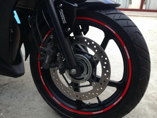 Honda CBR250i รุ่น Top ABS ราคา 67,500 บาท Honda CBR250i รุ่น Top ABS ราคา 67,500 บาท