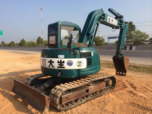 ขายรถแบคโฮ KOMATSU PC75UU-2 คอลโทรลสั้น ปั้มนิ้ว ชมVDOการทำงานได้ครับ นำเข้าจากญิ่ปุ่น ขายรถแบคโฮ KOMATSU PC75UU-2 คอลโทรลสั้น ปั้มนิ้ว ชมVDOการทำงานได้ครับ นำเข้าจากญิ่ปุ่น