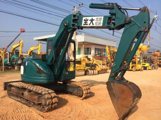 ขายรถแบคโฮ KOMATSU PC75UU-2 คอลโทรลสั้น ปั้มนิ้ว ชมVDOการทำงานได้ครับ นำเข้าจากญิ่ปุ่น ขายรถแบคโฮ KOMATSU PC75UU-2 คอลโทรลสั้น ปั้มนิ้ว ชมVDOการทำงานได้ครับ นำเข้าจากญิ่ปุ่น