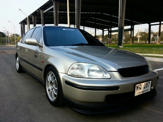 ขายCIVIC EKเครื่องVTECติดLPGหัวฉีด แม็กWORKดิส4ล้อABSค้ำล่างBEAKS ท่อNITTOลิ้นMUGEN ราคาถูก