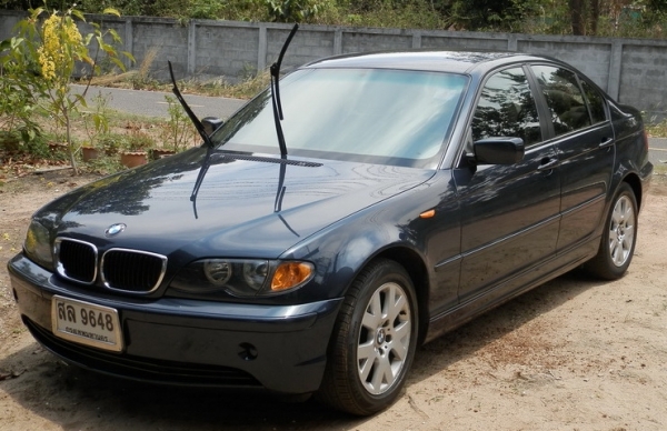 BMW 318IA E46 เกียร์ออโต้ 438000ไฟยกแท้ แอร์แบคเพียบ วิ่งน้อย สภาพกิ๊ฟ ไม่เคยดมแก้ส