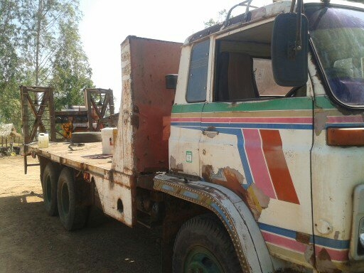 เทลเล้อ jcm วางเครื่อง175 ทิฟฟี่เพาเว้อ10ล้อเพลาเดียวชุดกระบอกดั้มพร้อมปั้มยังติดอยู่ที่รถใม่ใด้เอาออกครับ