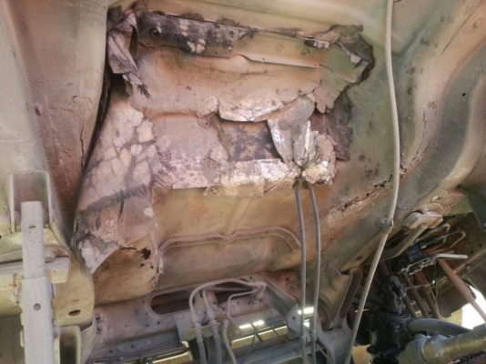 ขายรถสิบล้อบรรทุกน้ำมัน Isuzu 240 หัวขาว FXZ23NFY 2 เพลา เครื่อง P11C โหลดบน ทะเบียนพร้อม ขายรถสิบล้อบรรทุกน้ำมัน Isuzu 240 หัวขาว FXZ23NFY 2 เพลา เครื่อง P11C โหลดบน ทะเบียนพร้อม